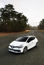 Renault Clio R.S. 220 Trophy 2015 года